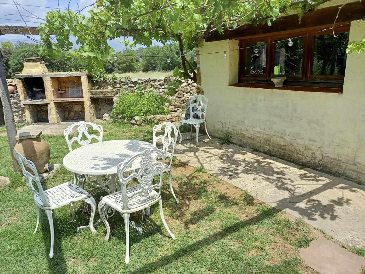 Casita Con Jacuzzi Rectoria De Dosquers Villa Maia de Montcal Exterior photo